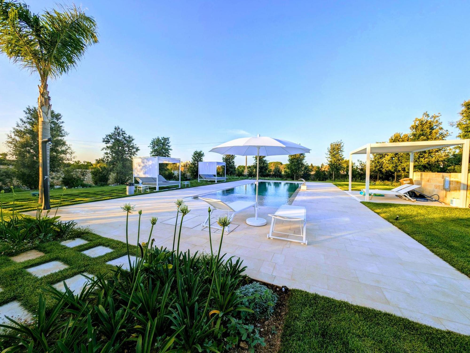 Alternative Relax Rooms By Oikia Vacanze Scorrano  Εξωτερικό φωτογραφία